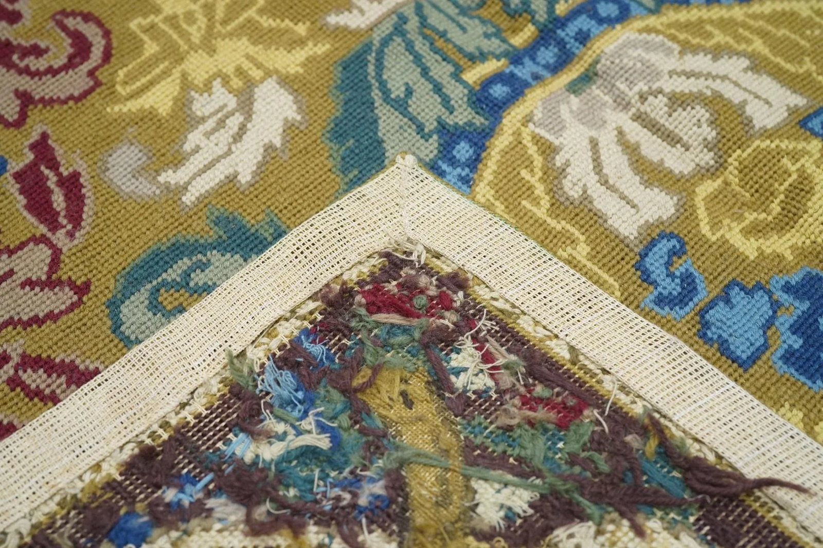 French Aubusson Design Rug 8'0" X 10'0" - 8