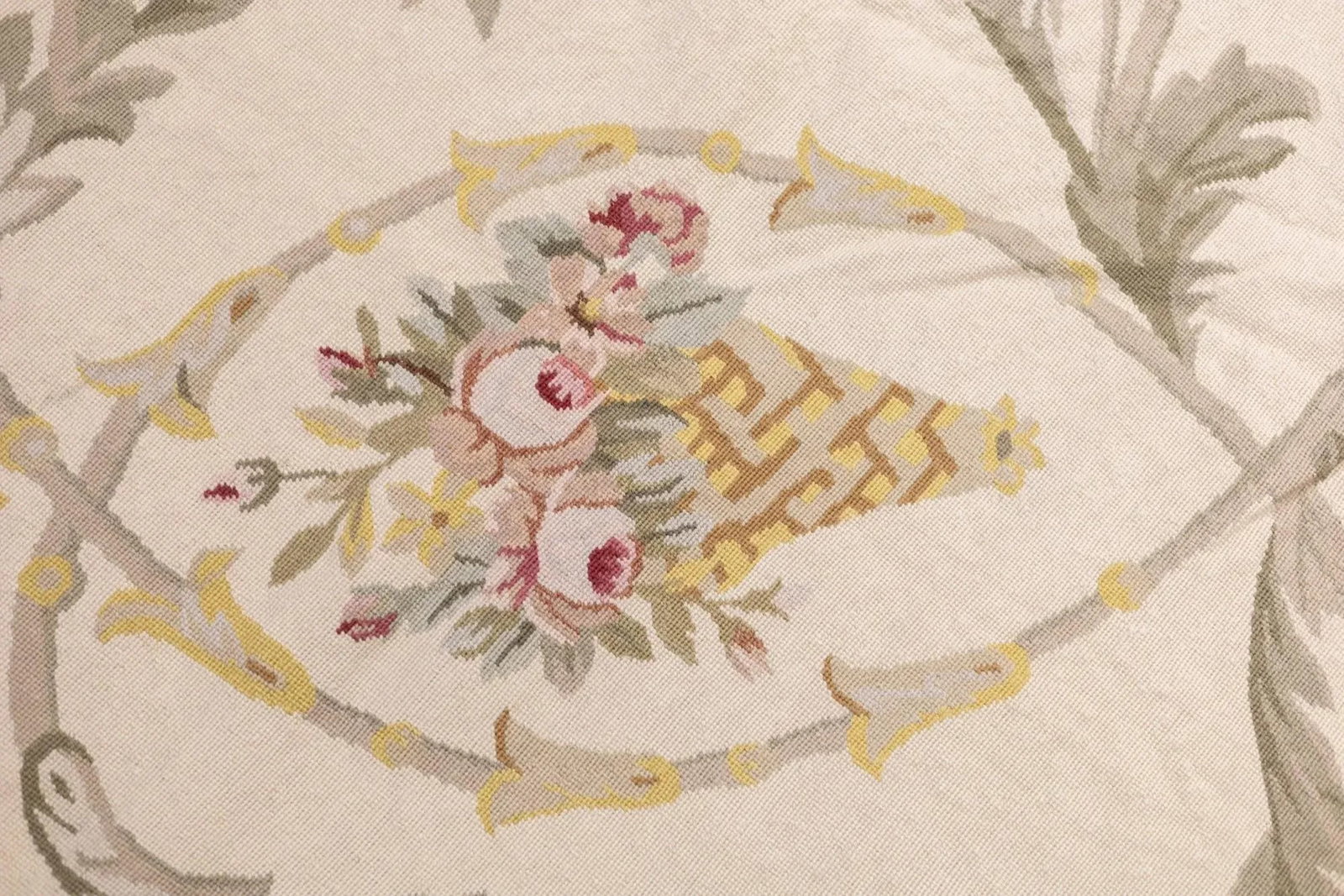 French Aubusson Design Rug 9'0" X 12'0" - 6