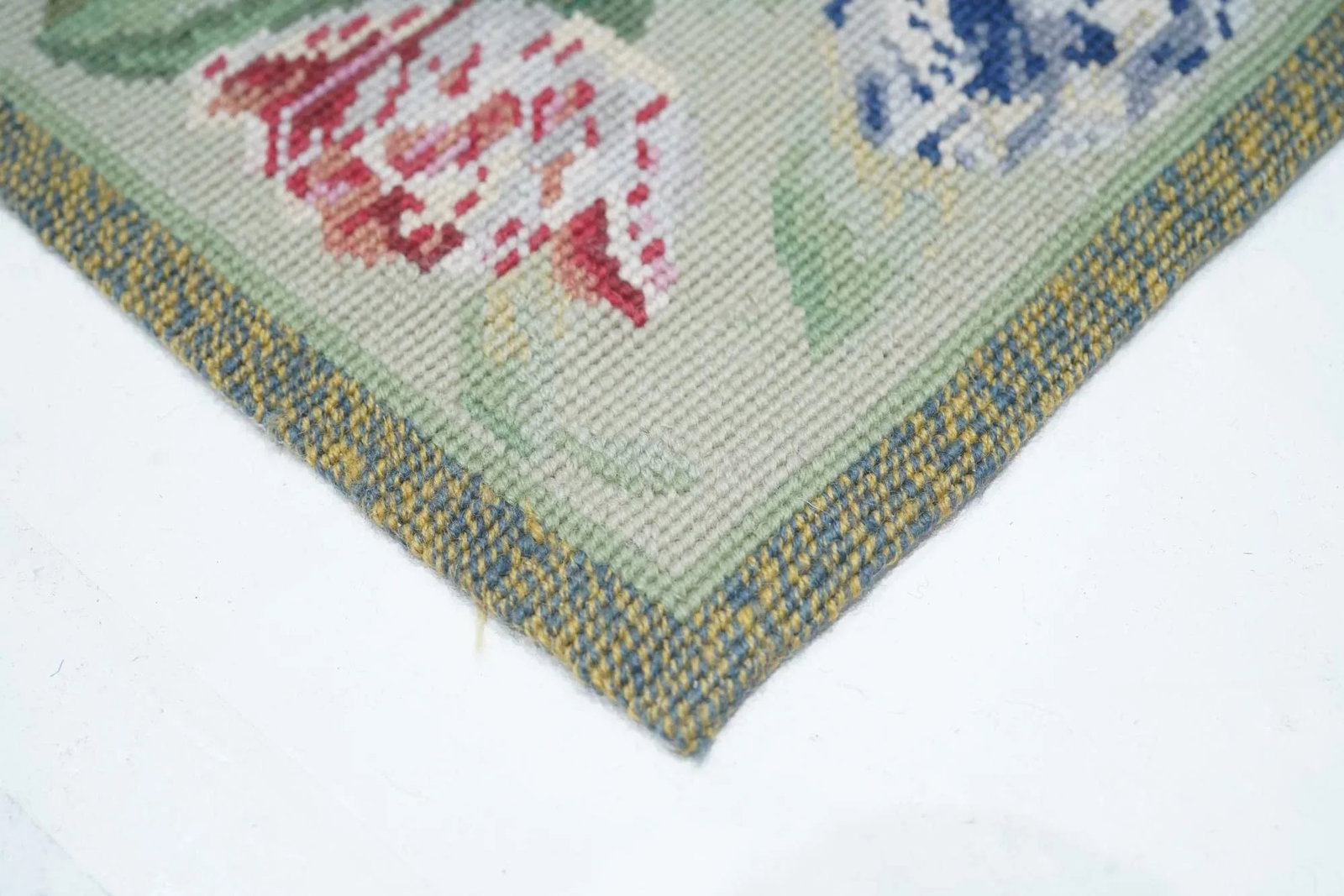 French Aubusson Design Rug 6'0" X 9'0" - 4