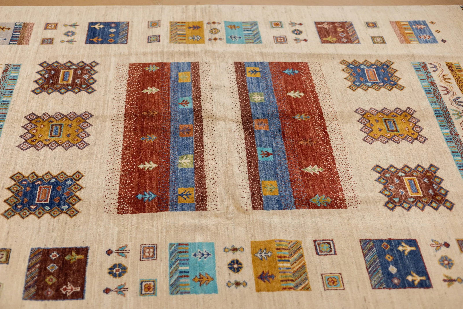 Fine Persian Gabbeh Rug 5'0" X 6'9'' - 6