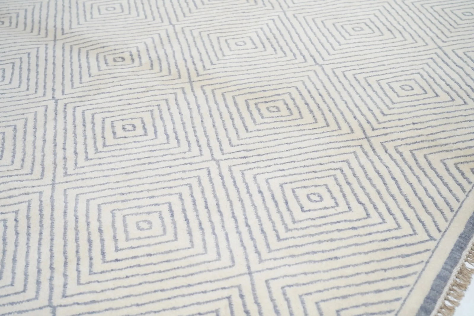Contemporary Rug 6'0" X 9'0" - 3