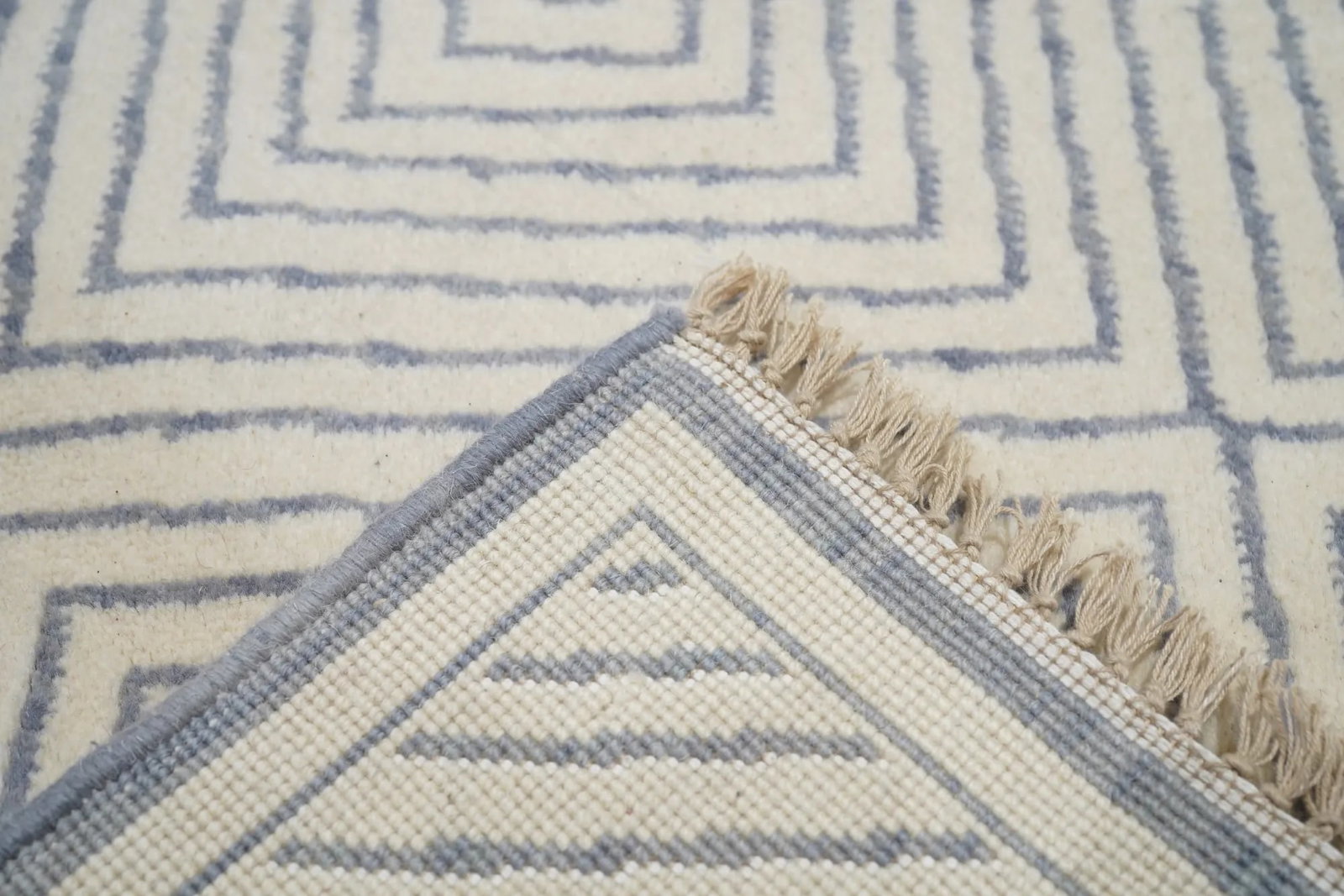 Contemporary Rug 6'0" X 9'0" - 6