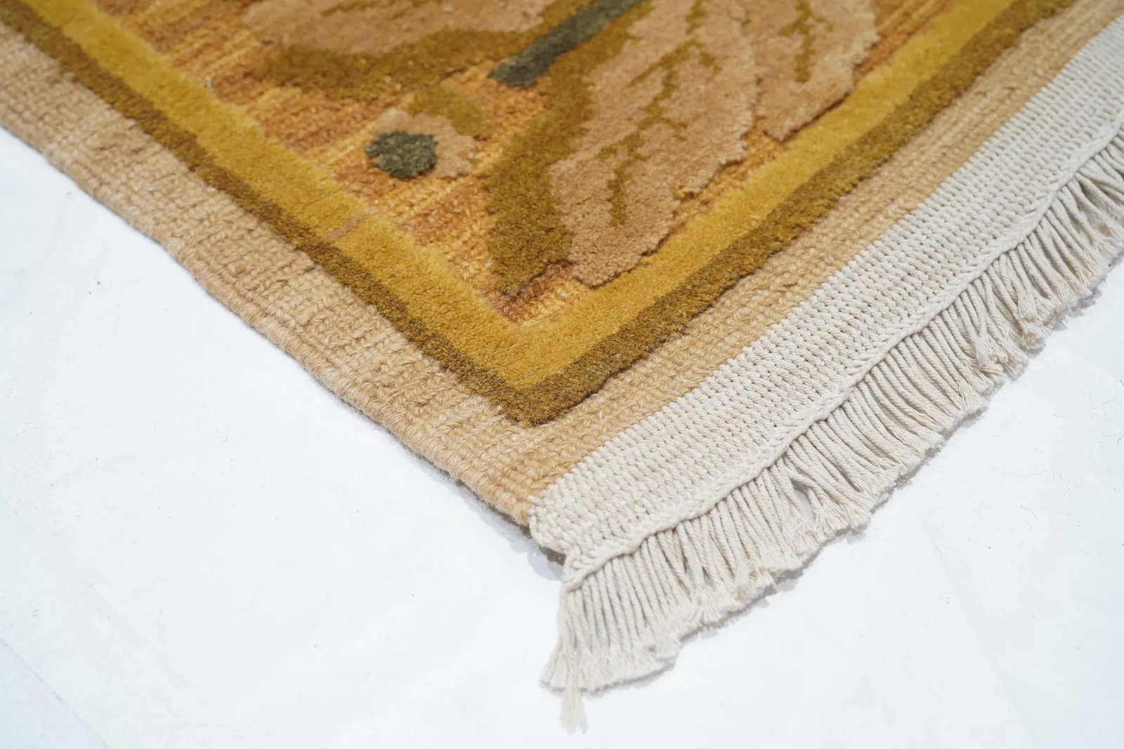 Turkish Sumak Rug 6'0" X 9'0" - 8