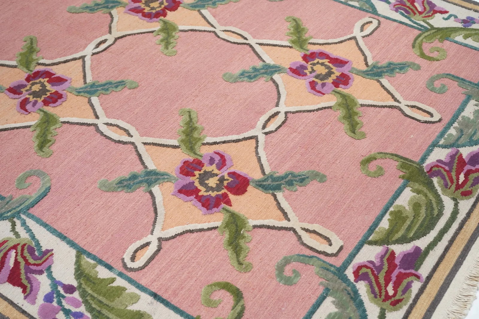 Turkish Sumak Rug 6'0" X 9'0" - 6