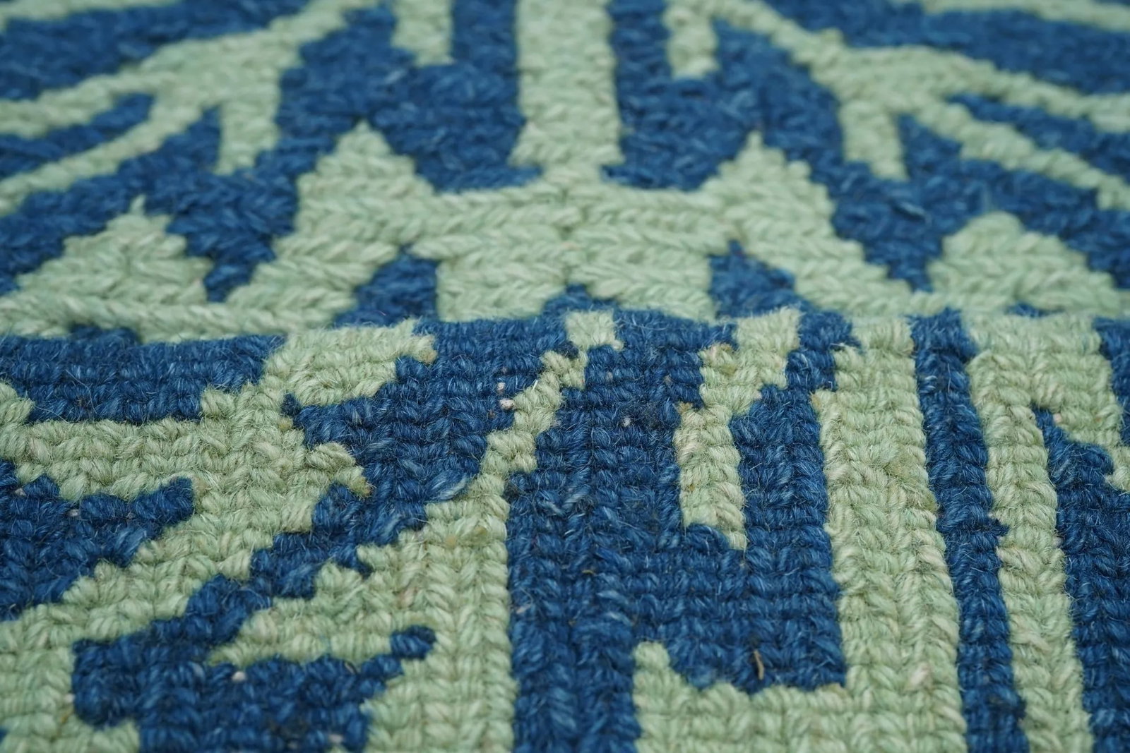 Turkish Sumak Rug 4'1'' X 6'1'' - 4