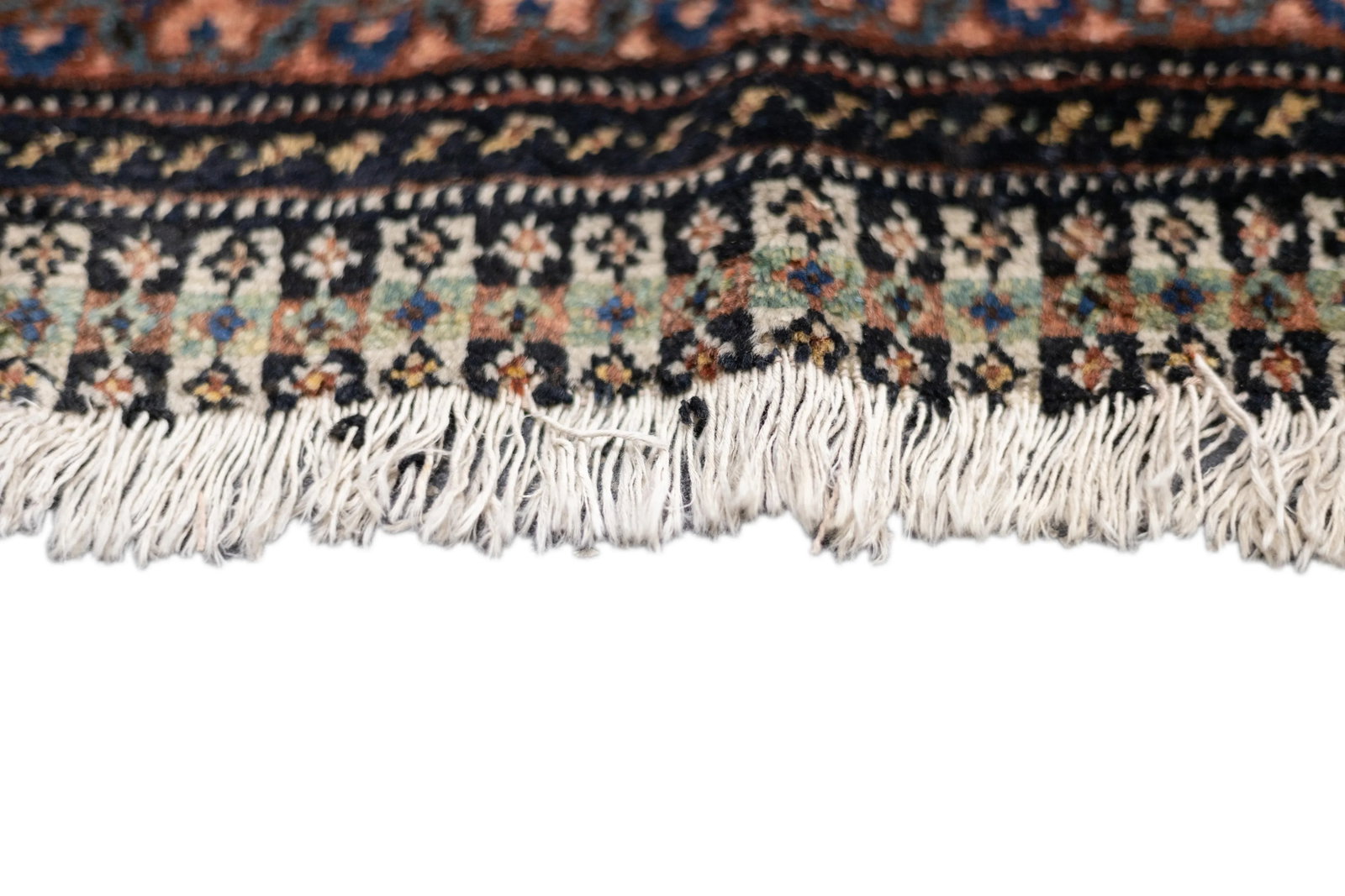 Late 18th Century Ivory Persian Qashqai Rug 6'11'' X 10'6'' - 7