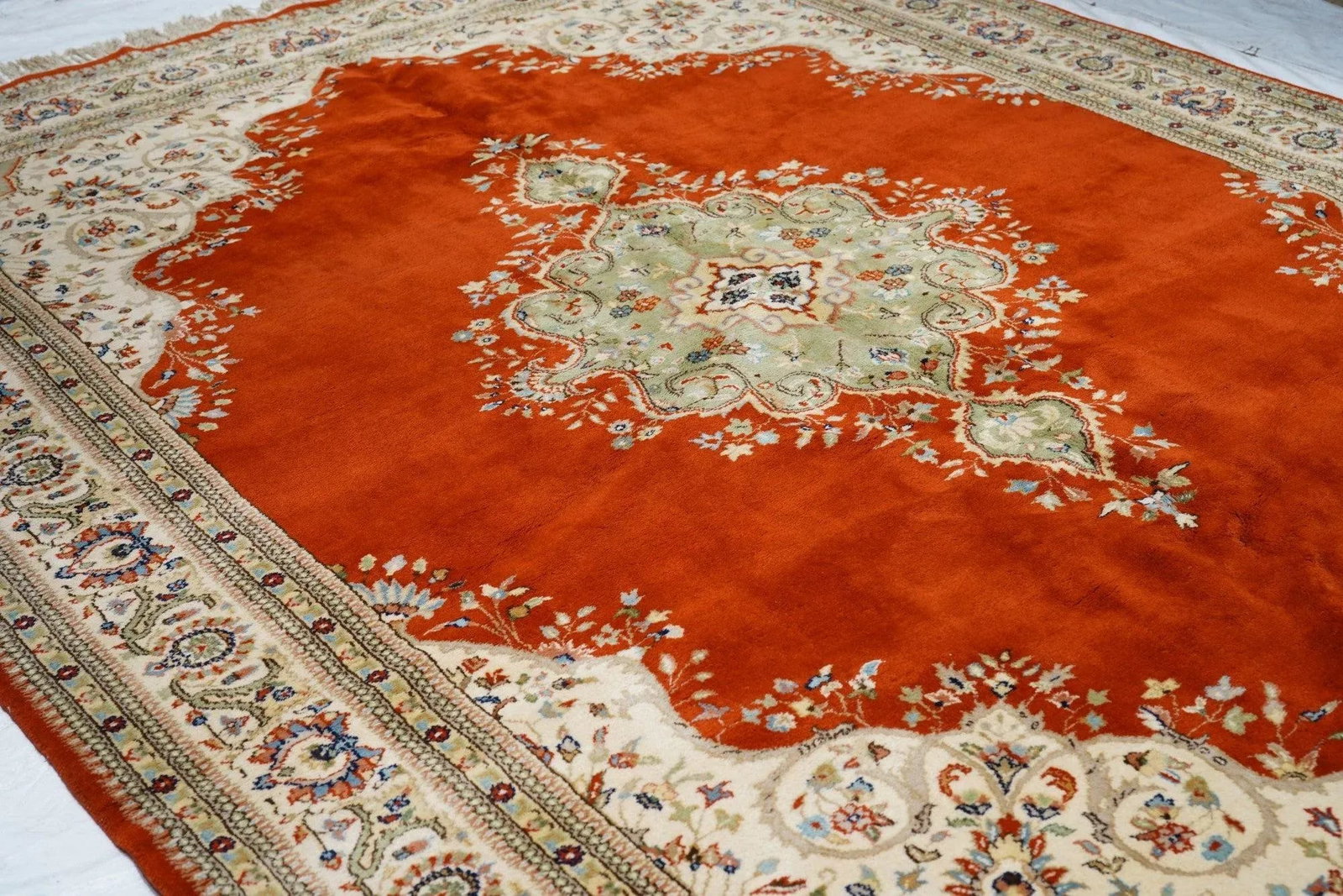 Contemporary Hand Knotted Red Tabriz Rug 8'10'' X 11'10'' - 6