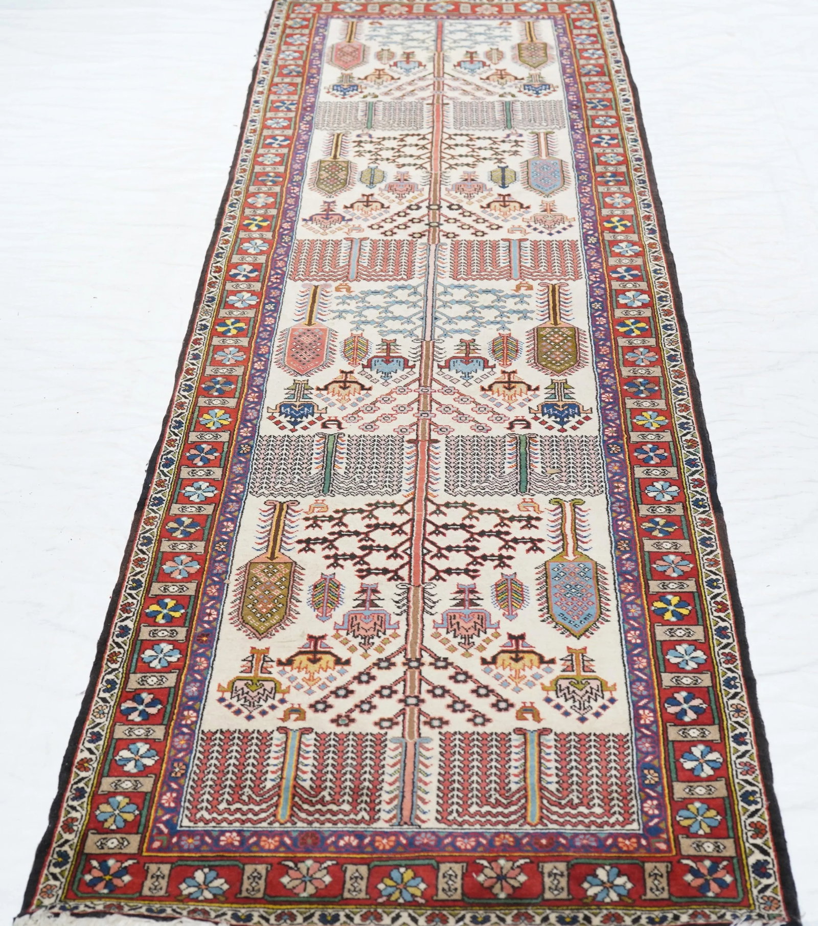 Contemporary Bakhtiari Runner 2'9'' X 9'4'' - 12