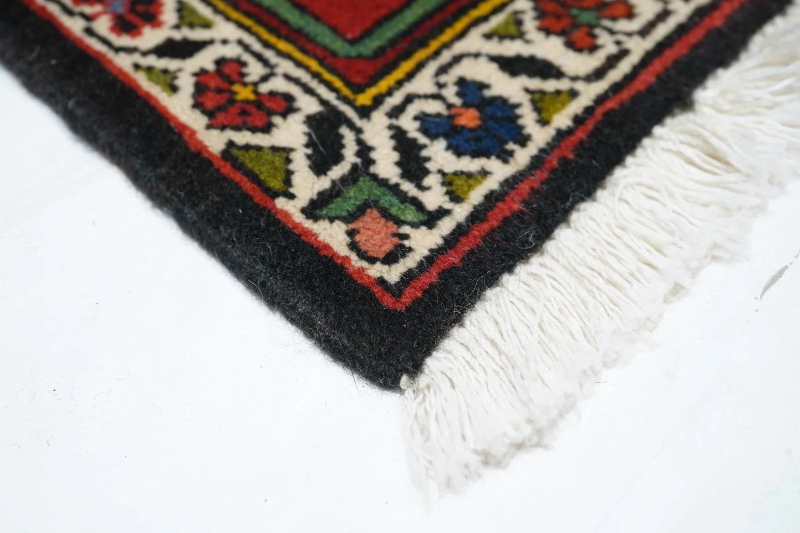 Contemporary Bakhtiari Runner 2'9'' X 9'4'' - 3