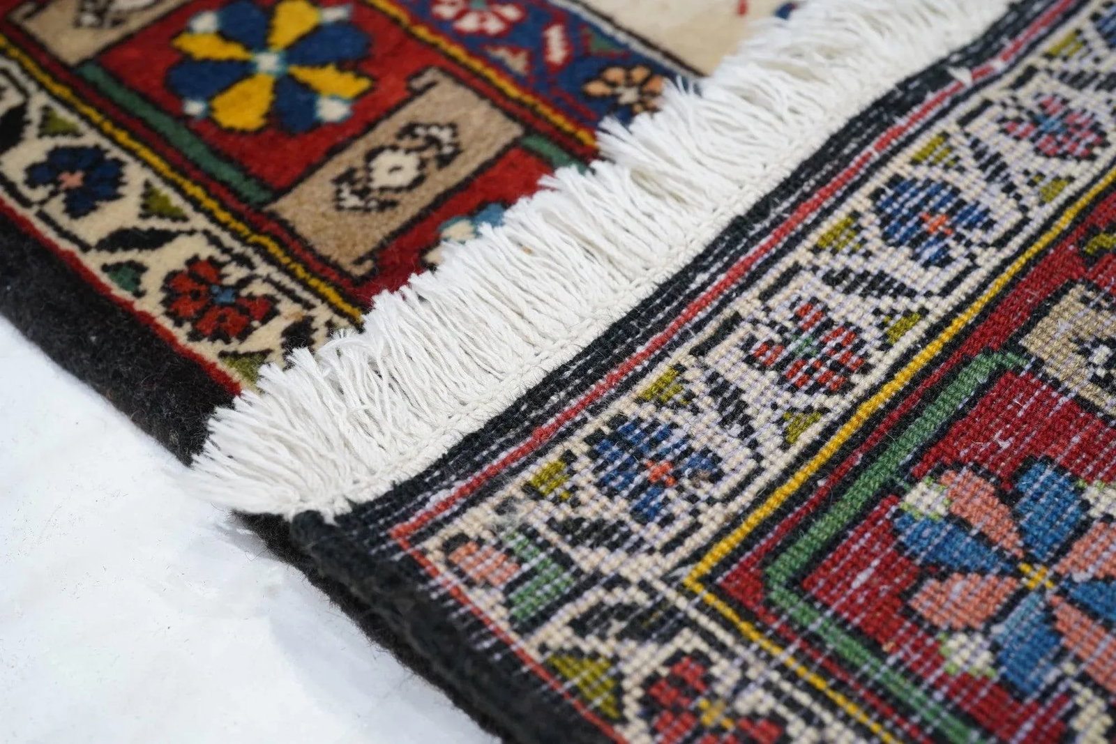 Contemporary Bakhtiari Runner 2'9'' X 9'4'' - 7