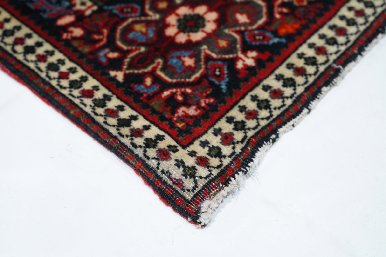 Antique Farahan Sarouk Rug 4'3'' X 6'4'' - 3