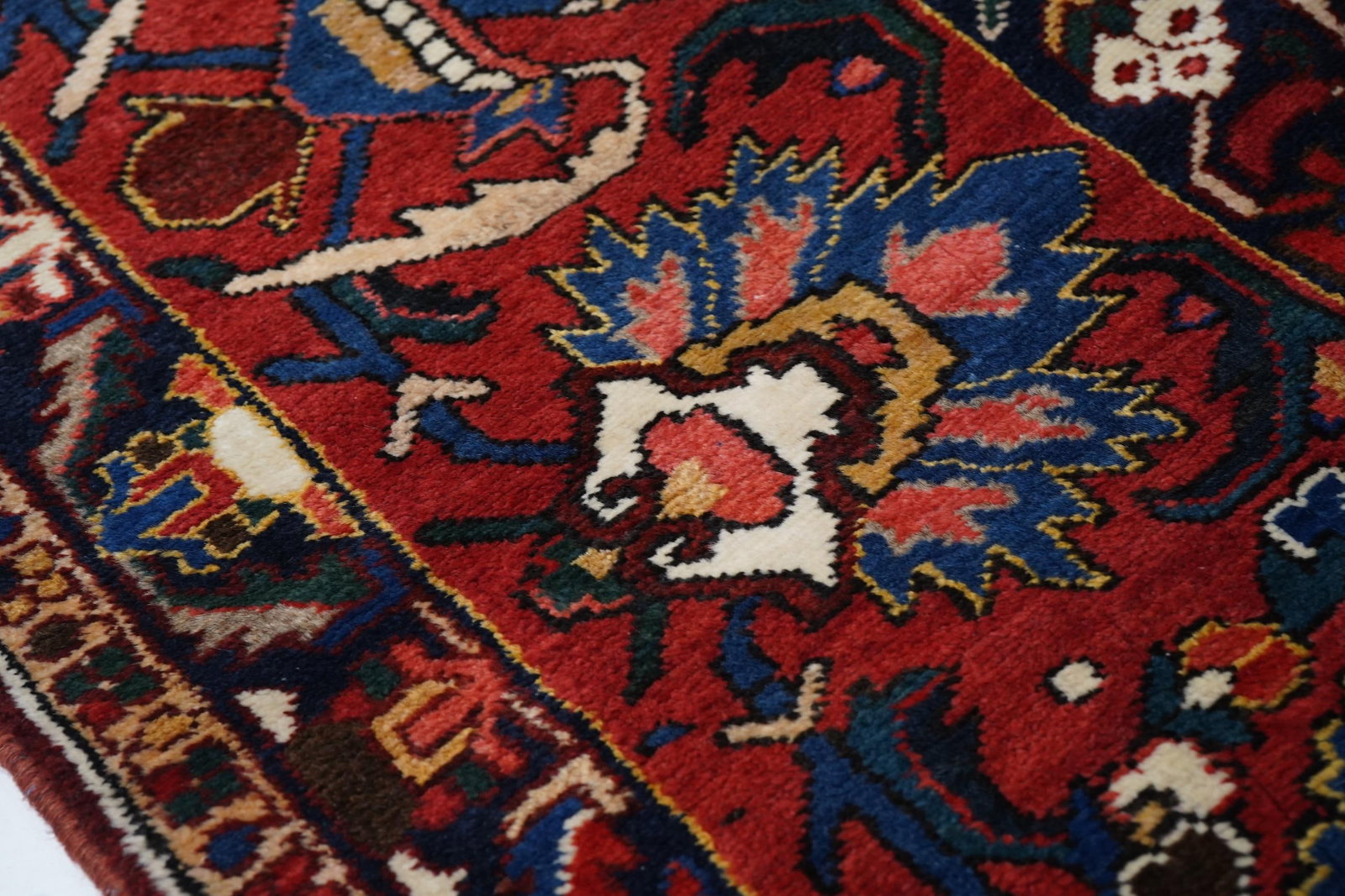 Vintage Persian Bakhtiari Rug 12'8'' X 15'4'' - 8