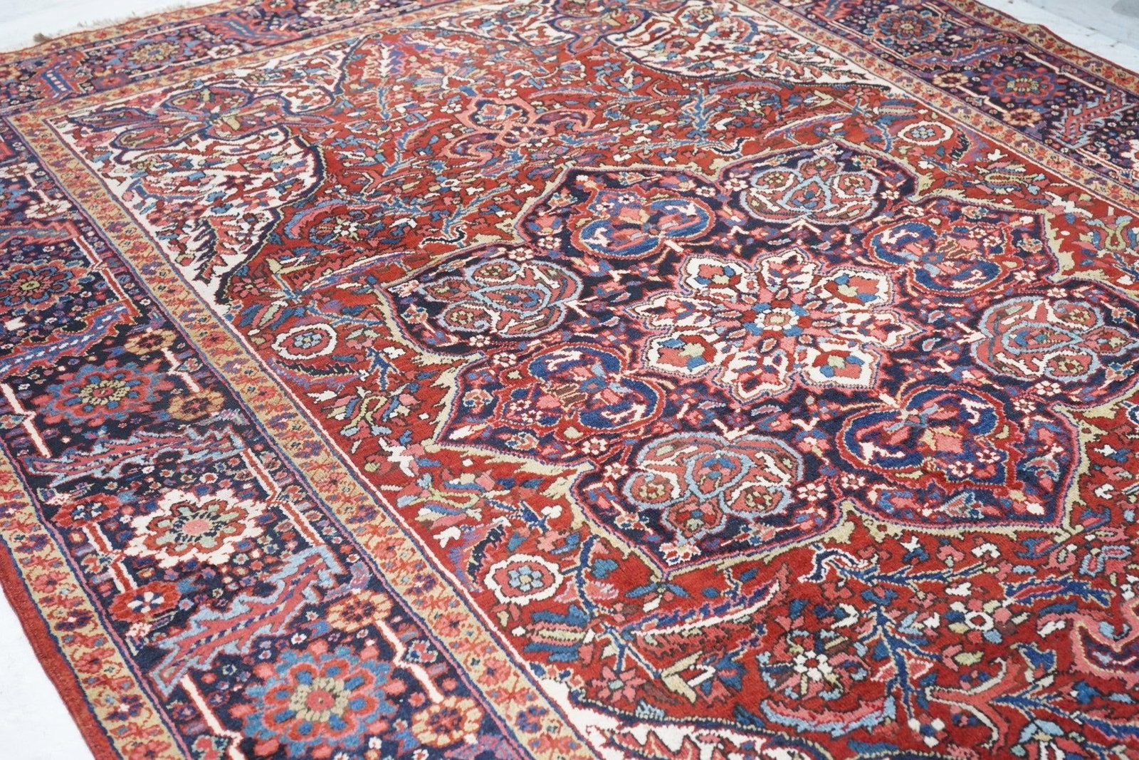 Vintage Heriz Rug 8'2'' X 11'7'' - 8