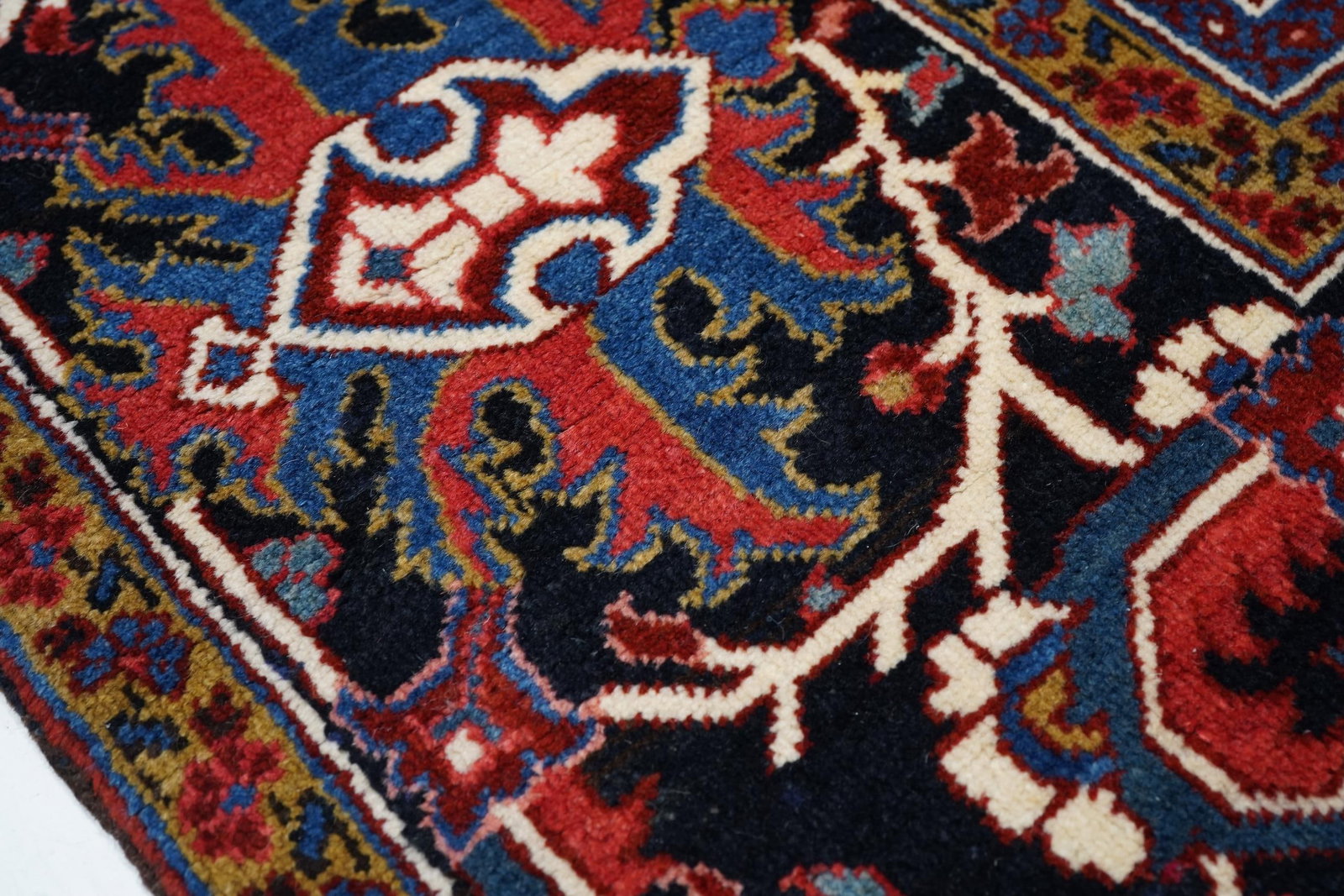 Vintage Heriz Rug 11'2'' X 15'2'' - 4