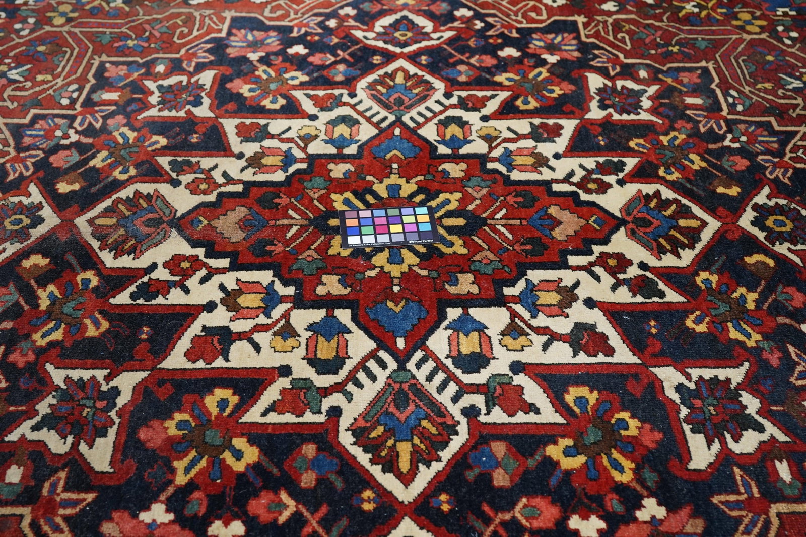 Vintage Bakhtiari Rug 10'2'' X 12'1'' - 8