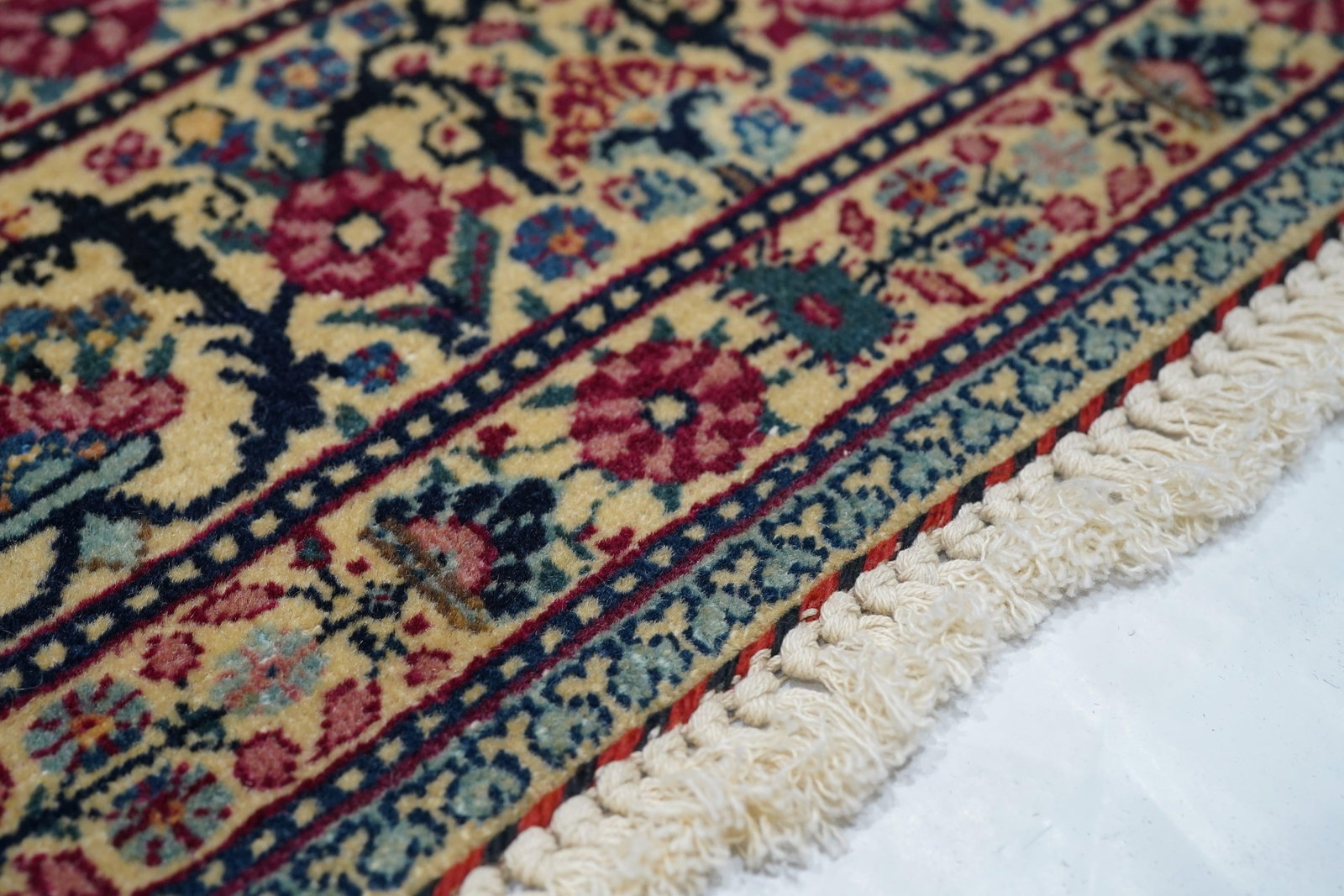 Antique Tabriz Rug 4'5'' X 6'7'' - 6