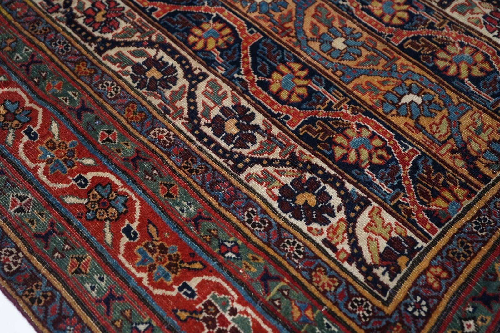 Fine Antique Tribal Qashqai Rug 8'4'' X 15'4'' - 3