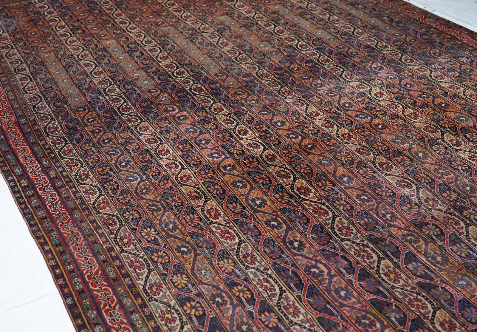 Fine Antique Tribal Qashqai Rug 8'4'' X 15'4'' - 7