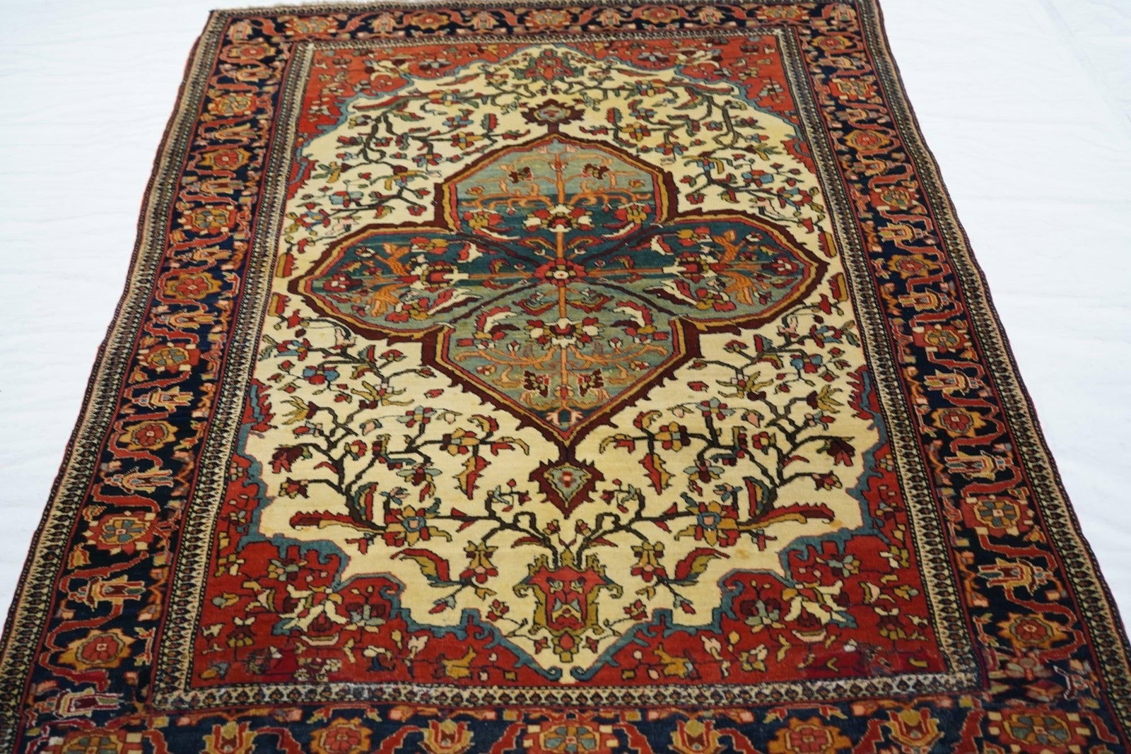 Antique Farahan Sarouk Rug 4'3'' X 6'7'' - 10