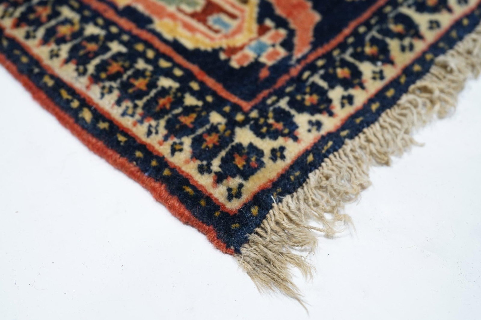 Antique Farahan Sarouk Rug 4'3'' X 6'7'' - 3