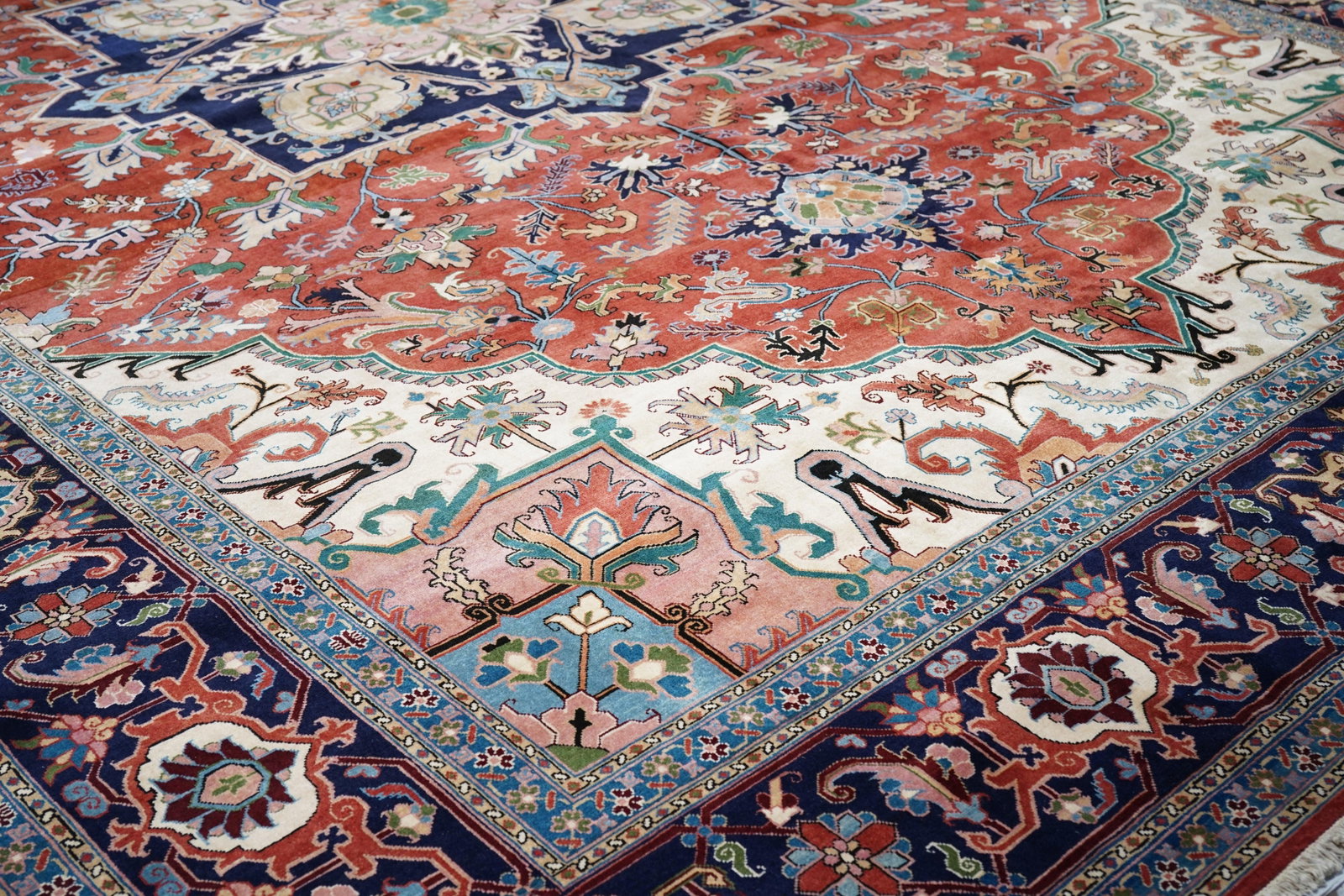 Vintage Heriz Rug 13'2'' X 19'6'' - 11