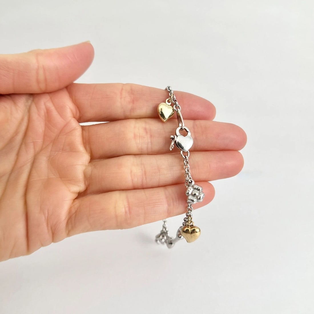 Italian Two-Tone Heart Flower Charm Bracelet 14K White and Yellow Gold, 8.23 Gr - 3