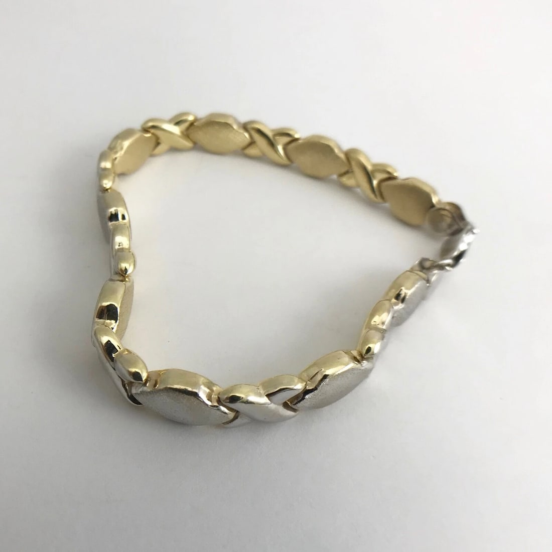 Reversible Two-Tone XO Chain Link Bracelet 14K White Yellow Gold, 7.79 Grams - 12