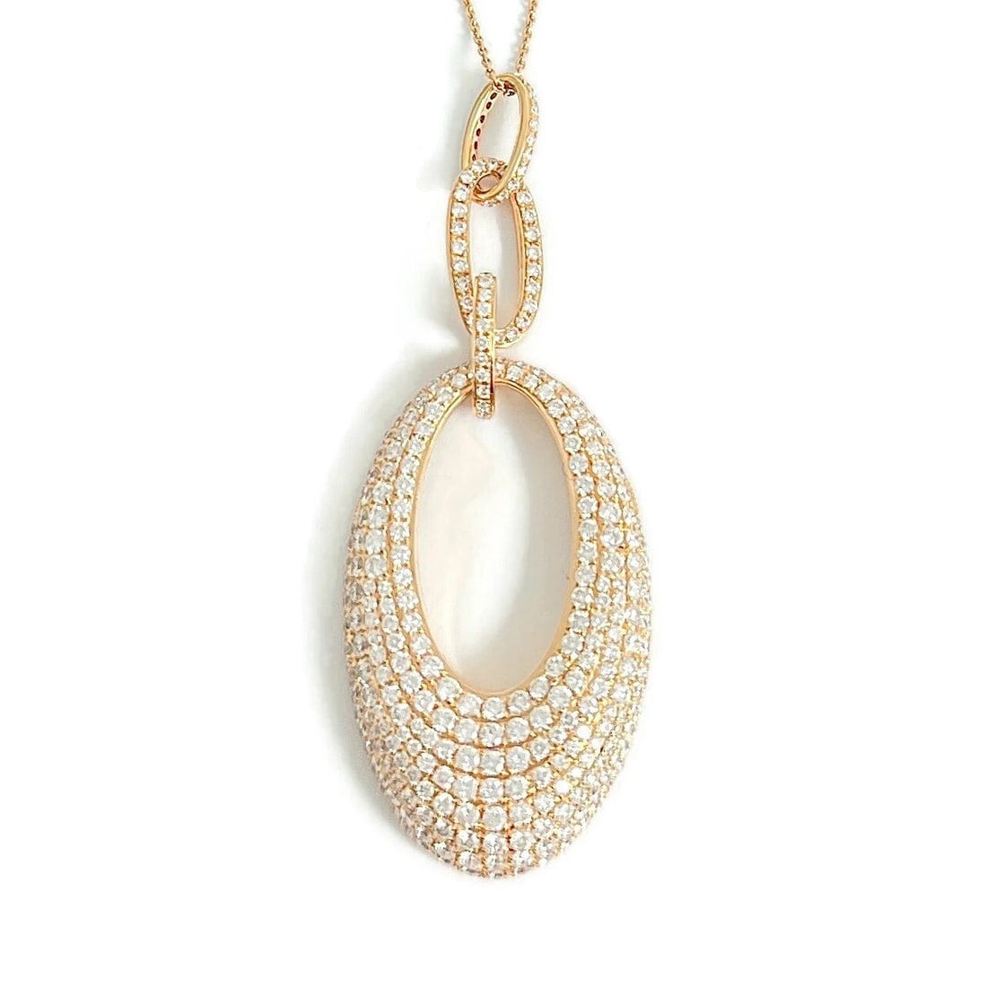 Hanging Oval Pave Diamond Pendant Necklace 18K Pink Rose Gold, 3.76 CTW: Hanging Oval Pave Diamond Pendant Necklace 18K Pink Rose Gold, 3.76 CTW This is a beautiful necklace. Please let us know if you have any questions. Diamonds: round brilliant cuts 3.76 ctw, G, VS2
