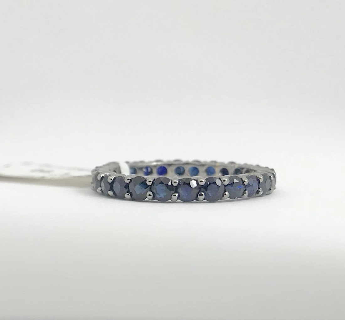 Dark Blue Sapphire Eternity Band Ring 14K White Gold 1.90 CTW, Size 5.5, 1.64 Gr - 10