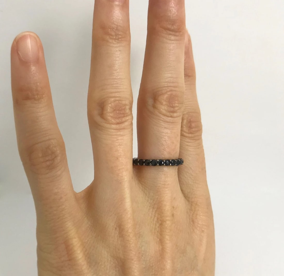 Dark Blue Sapphire Eternity Band Ring 14K White Gold 1.90 CTW, Size 5.5, 1.64 Gr - 2