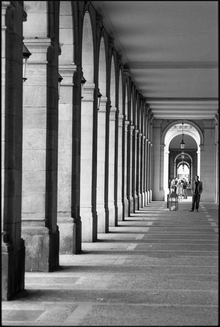 Edition 2/10 - Arches, Barcelona, Spain 2016 - Silver Gelatin Photograph (1 of 3)