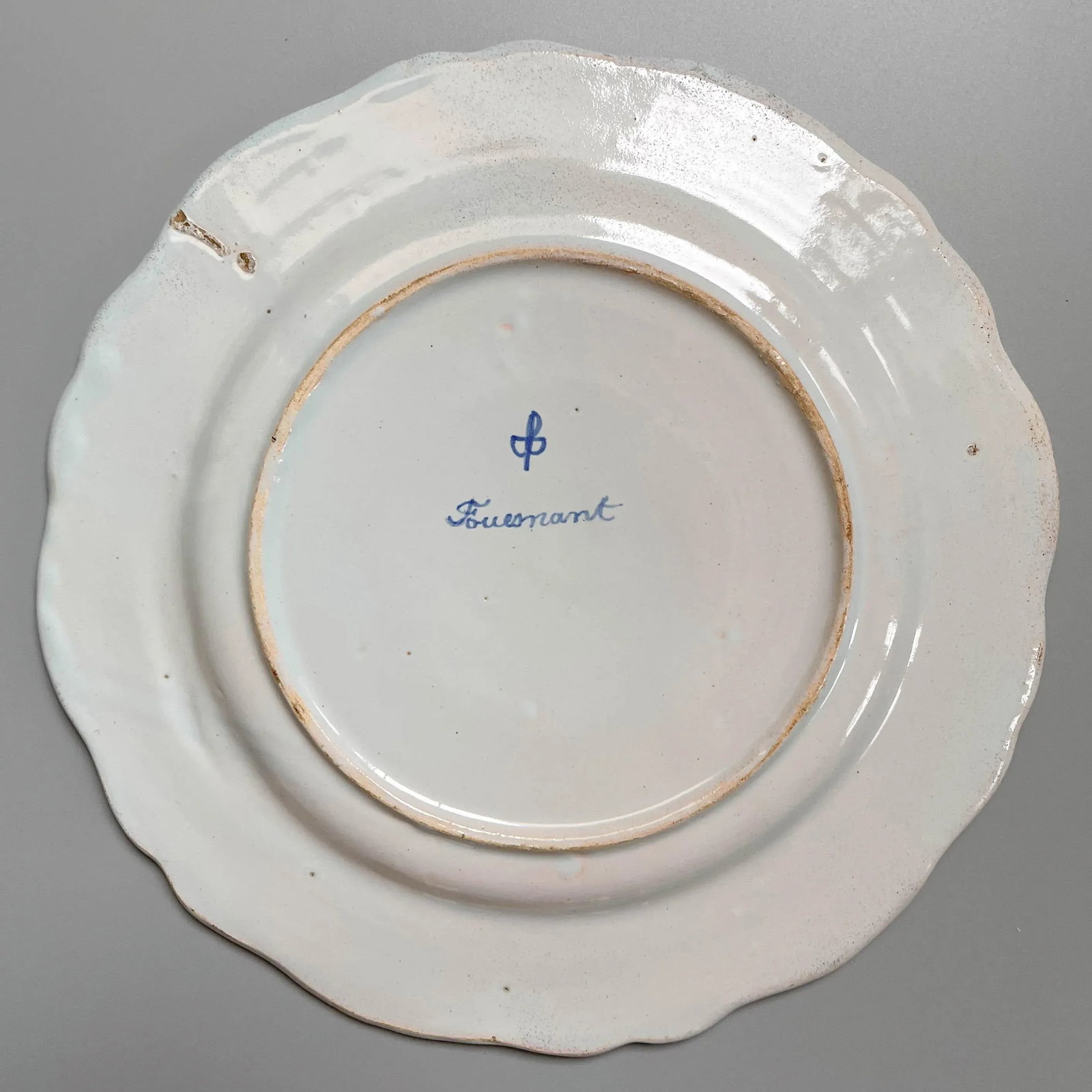 19th Century French Porquier Beau Quimper Faience Plate - 4