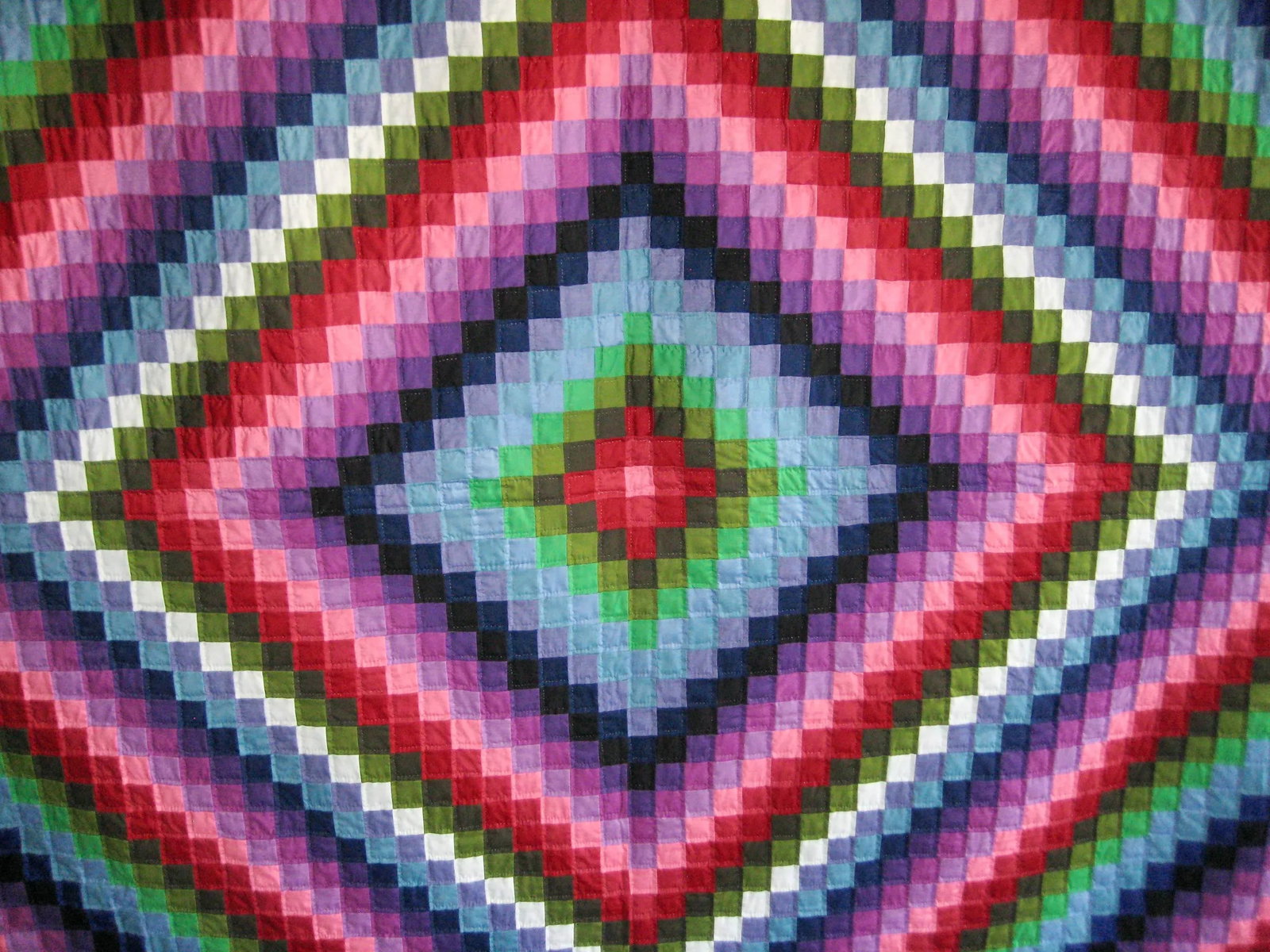 Large Diamond Shape Mid Century Amish Quilt - 5