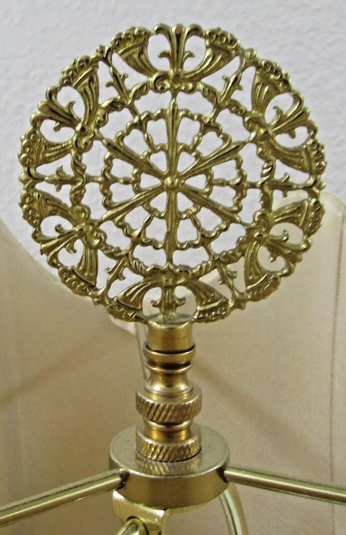 Chelsea House Daines Glass and Brass Art Nouveau Style Accent Lamp - 5