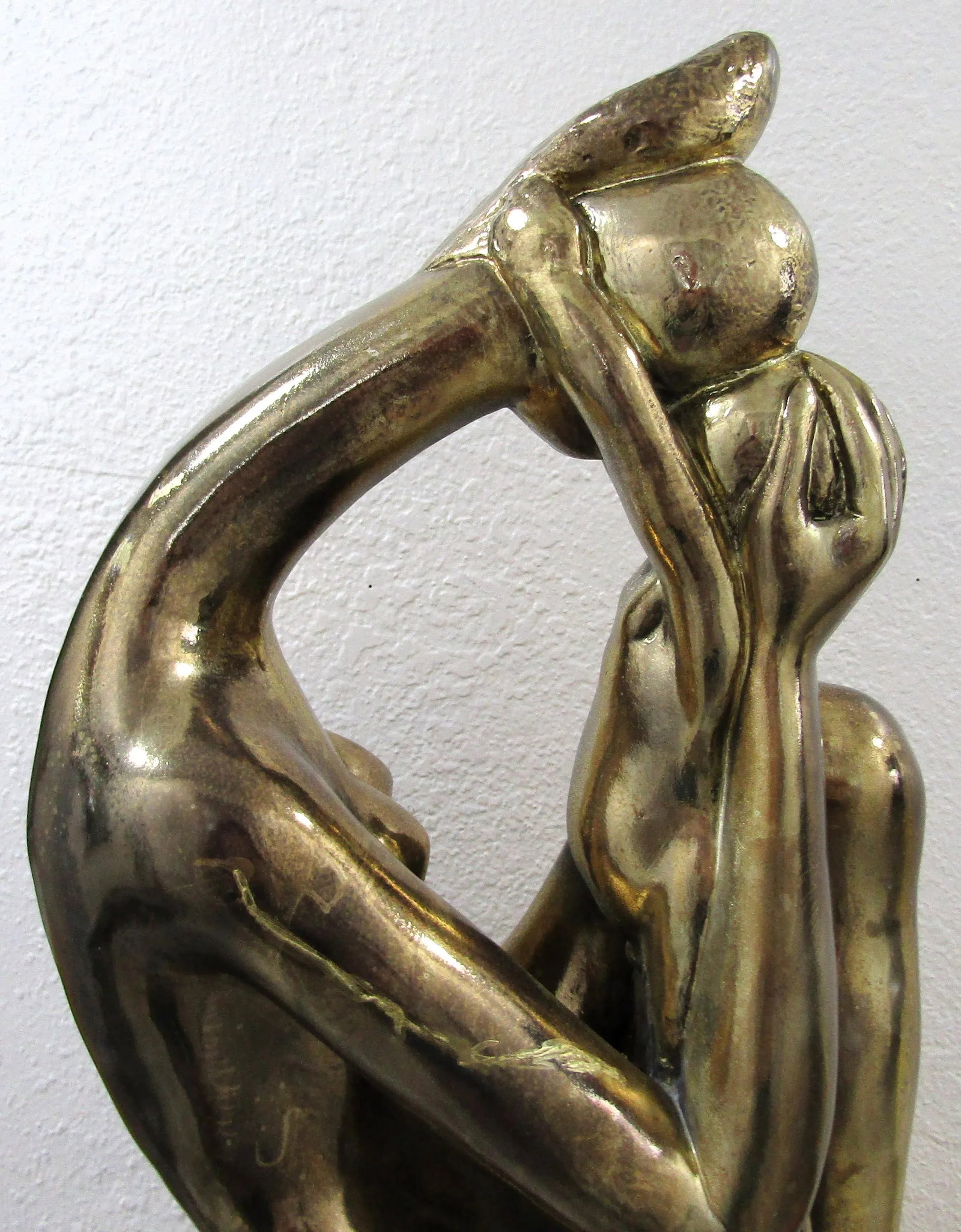 1973 Manuel Carbonell Austin Productions Mother and Child First Kiss Gold Sculpture - 3