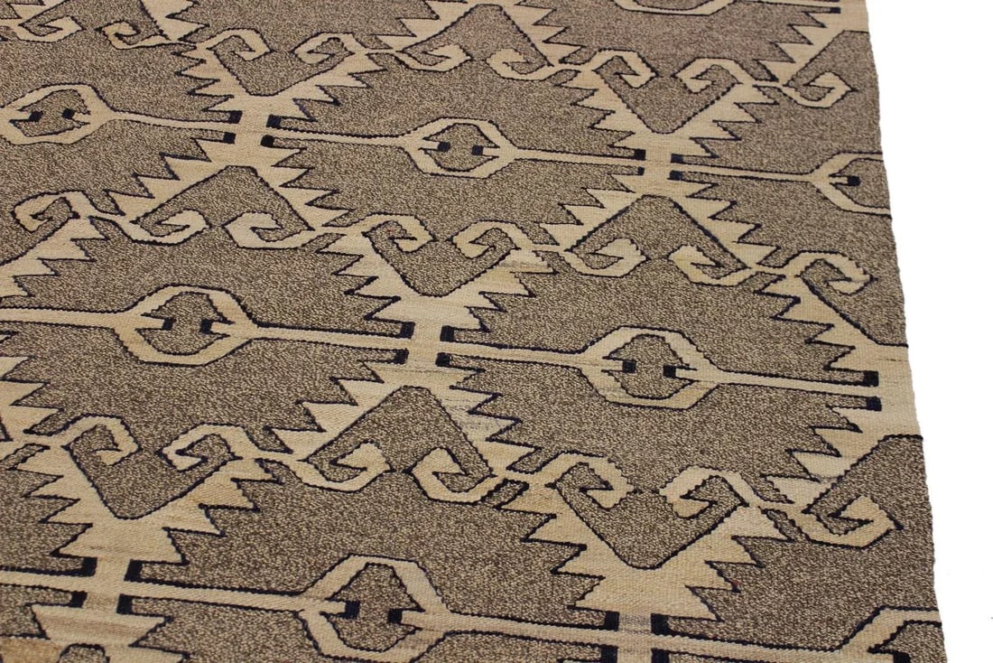 Navajo Style Kilim Hand-Woven Wool Rug -5"²11"³ × 7"²10"³ - 5