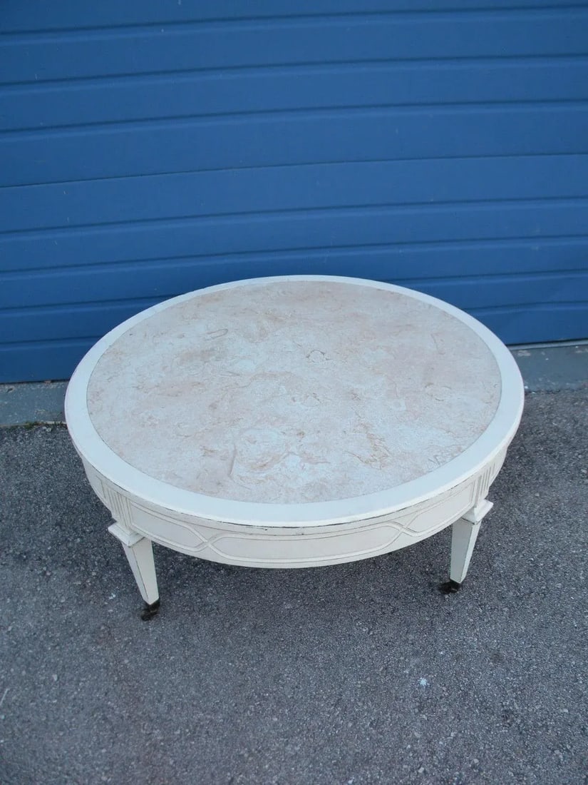 French Round Distressed Painted Coffee Table - 2