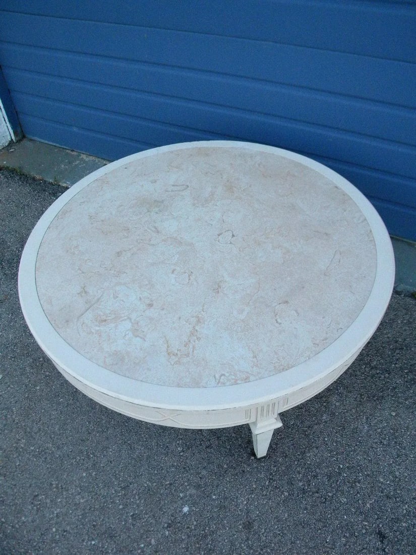 French Round Distressed Painted Coffee Table - 5