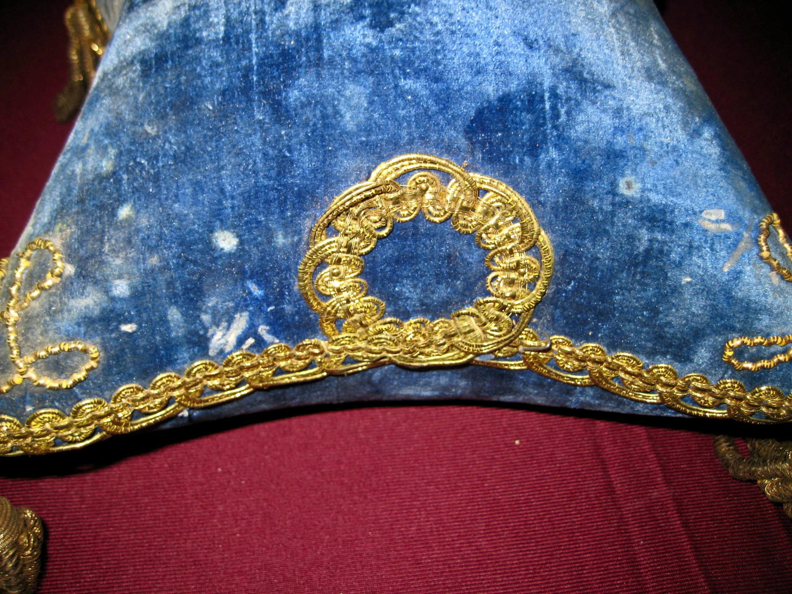 Mid 19th Century French Napoleon III Blue Silk Velvet Display Pillow/Pin Cushion - 3