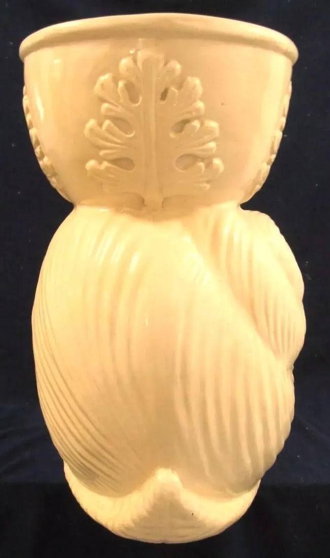 1950s Palm Beach Hollywood Regency Pale Yellow Fiberglass Snail Planter - 6