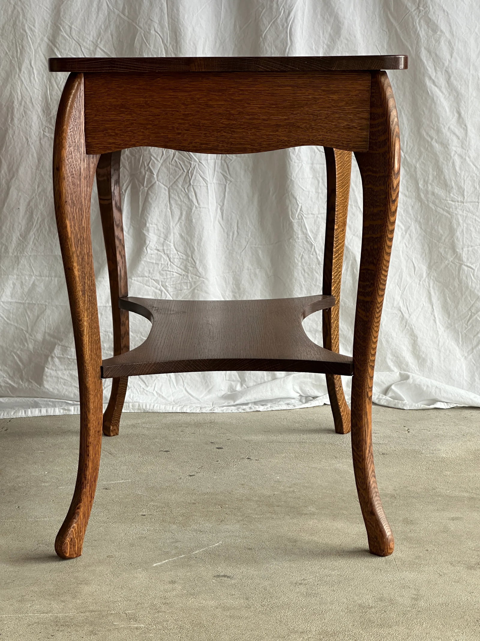 American Tiger Oak Side Table W. Shelf - 3
