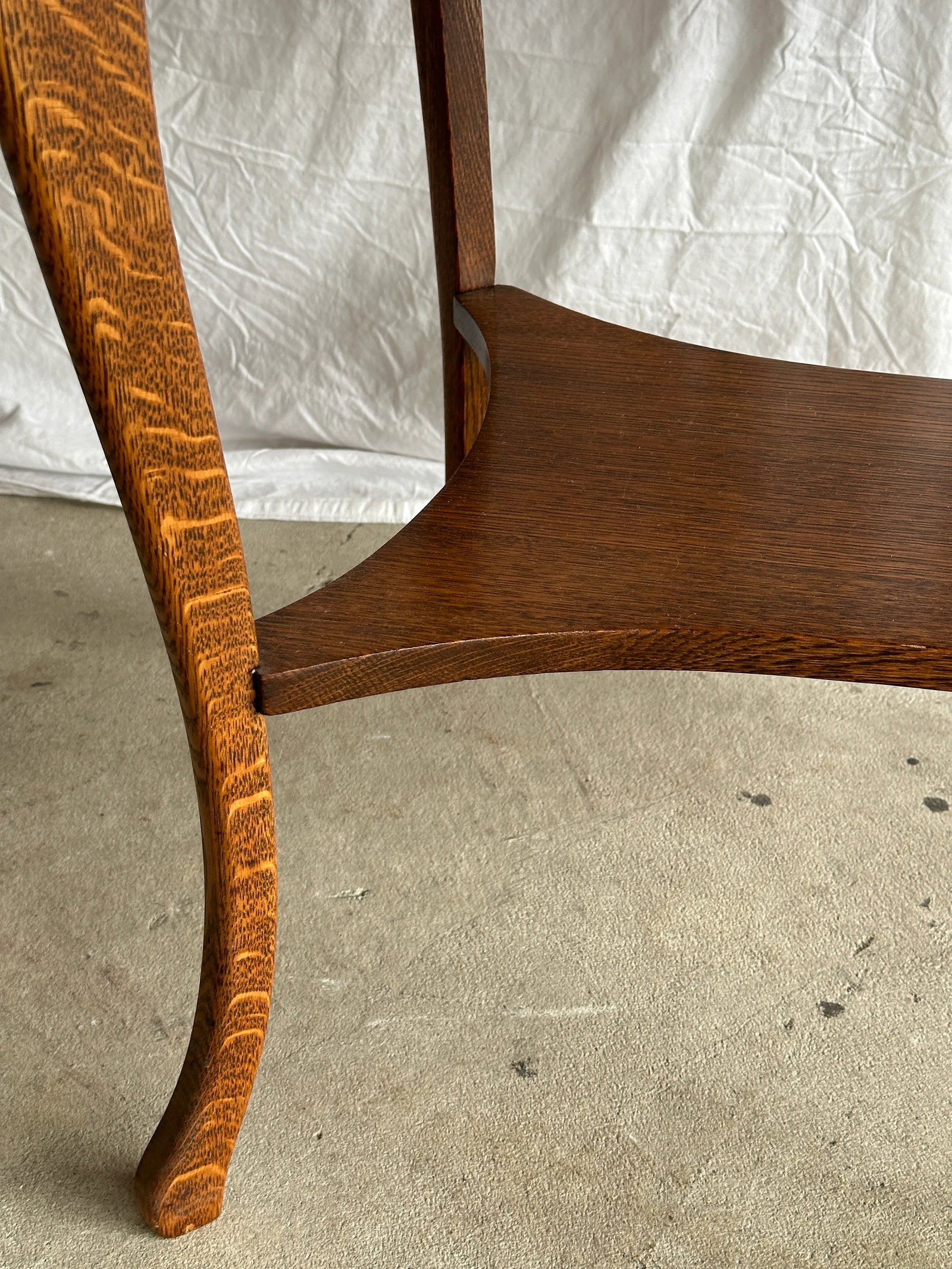 American Tiger Oak Side Table W. Shelf - 5