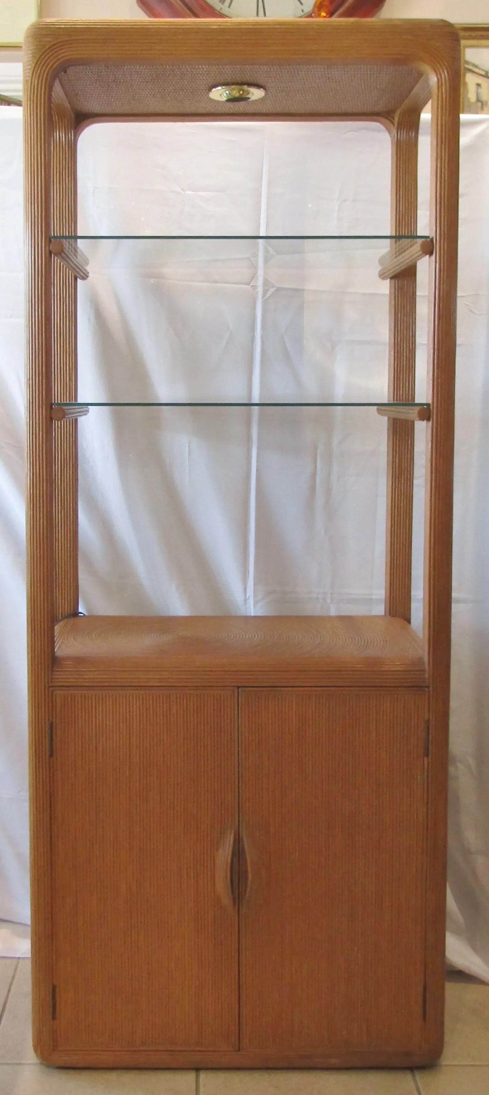 1970s Matched Pair of Pencil Reed Etageres in the Style of Gabriella Crespi - 2