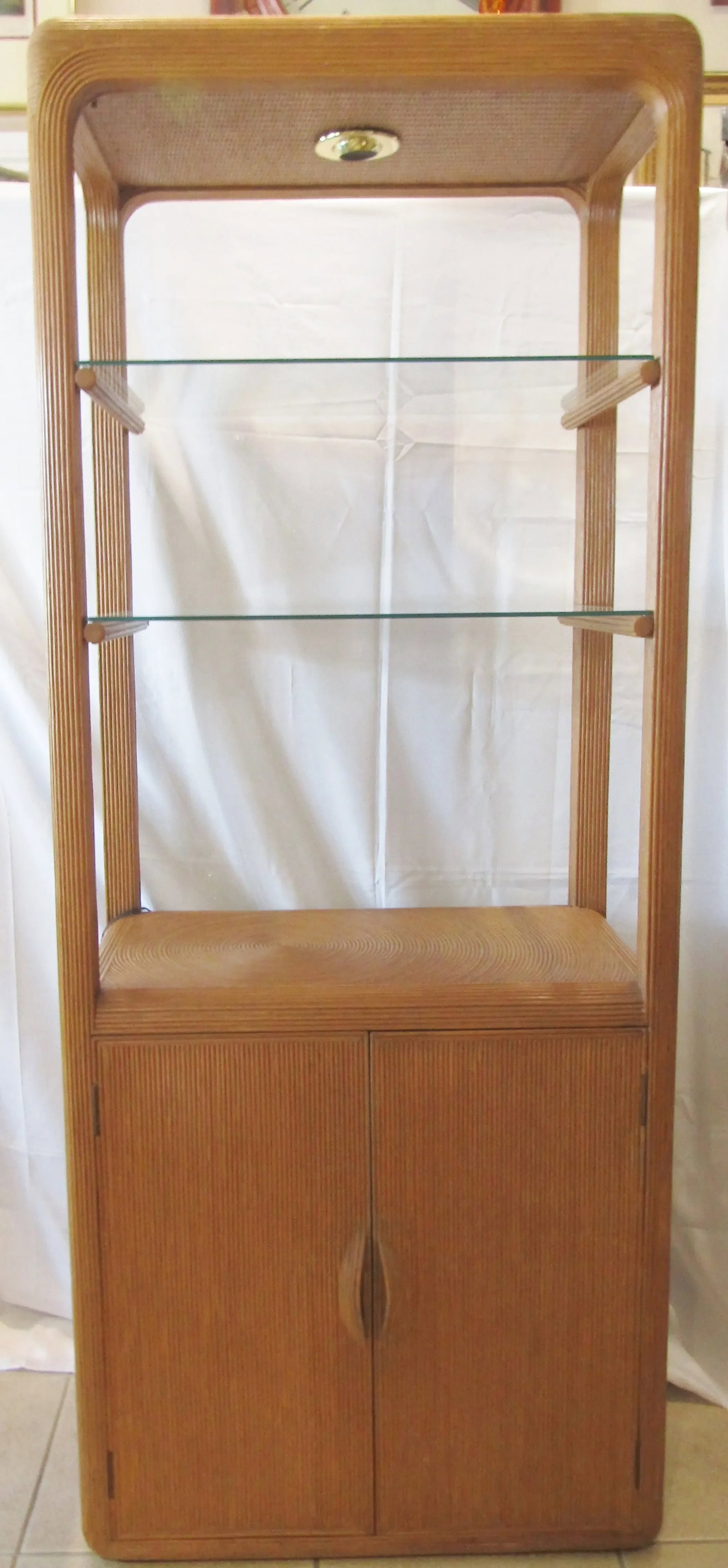 1970s Matched Pair of Pencil Reed Etageres in the Style of Gabriella Crespi - 6