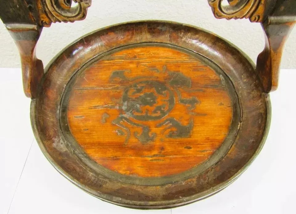 Antique 19th Century Hand-Carved Chinese Wooden Offering Basket With Design - 6