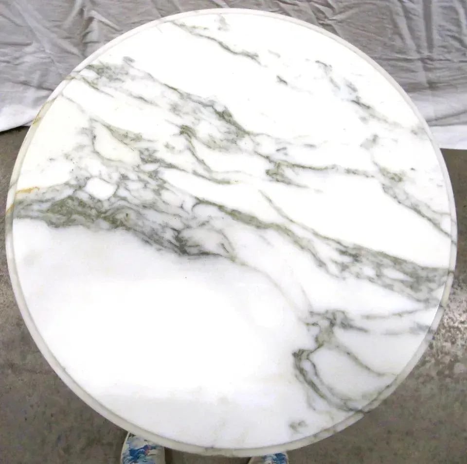 1940s Pair of Italian Regency Florentine Marble Top Side Tables With Triple Cherub Base - 8