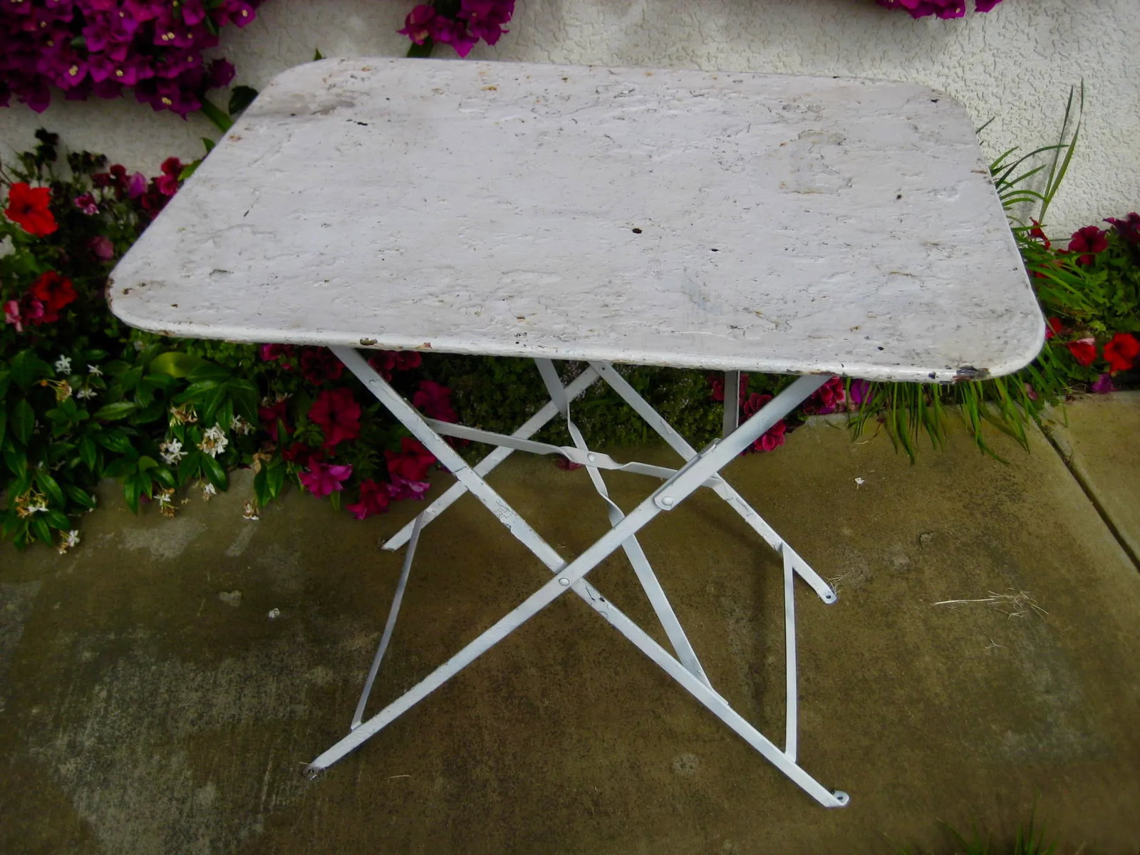 Vintage Iron French Country Rustic Painted Bistro Table - 8