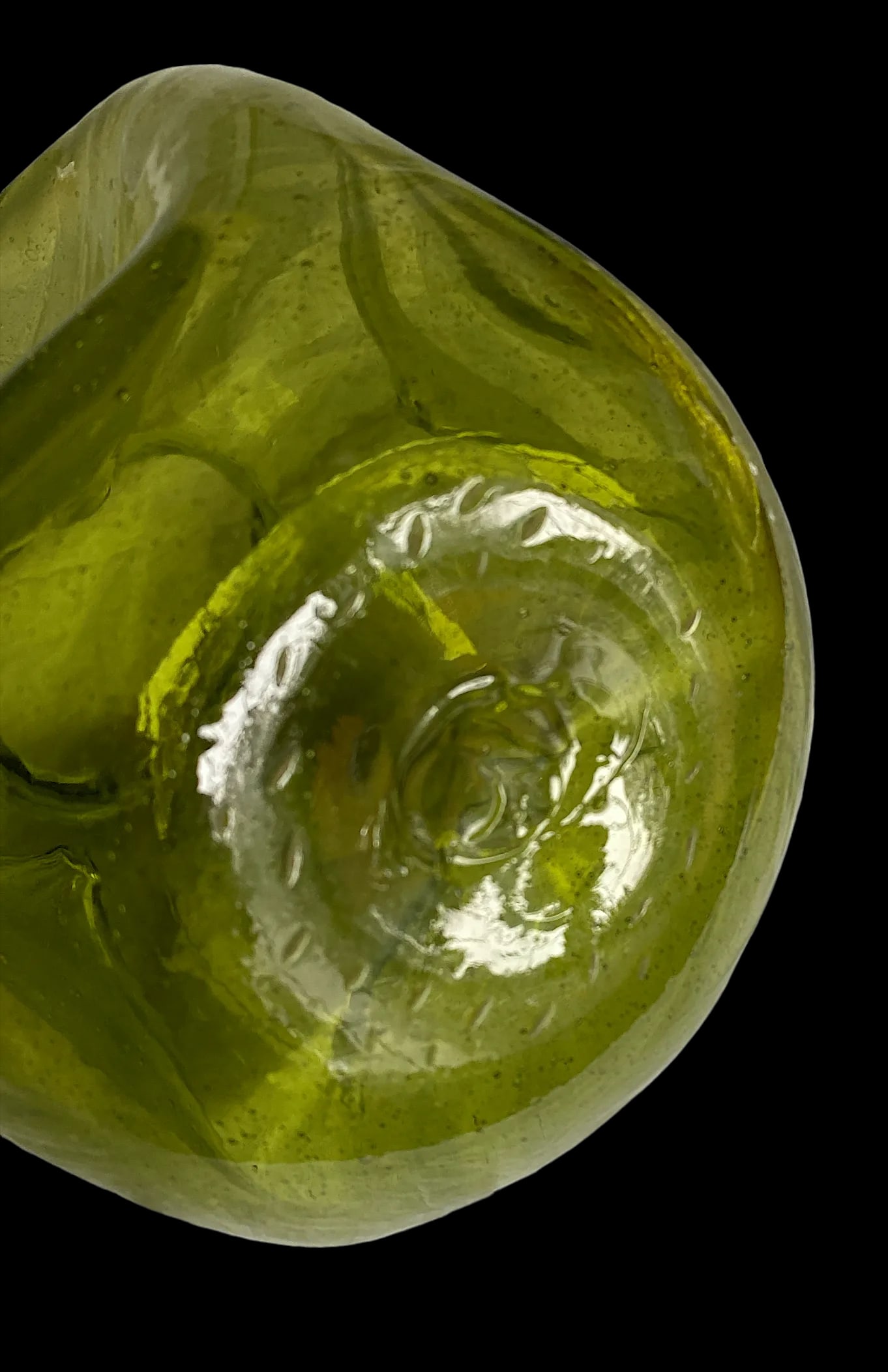 Large 1950s Winslow Anderson for Blenko Attributed Dimpled Lime Green Chartruse Art Glass Vessel - 6