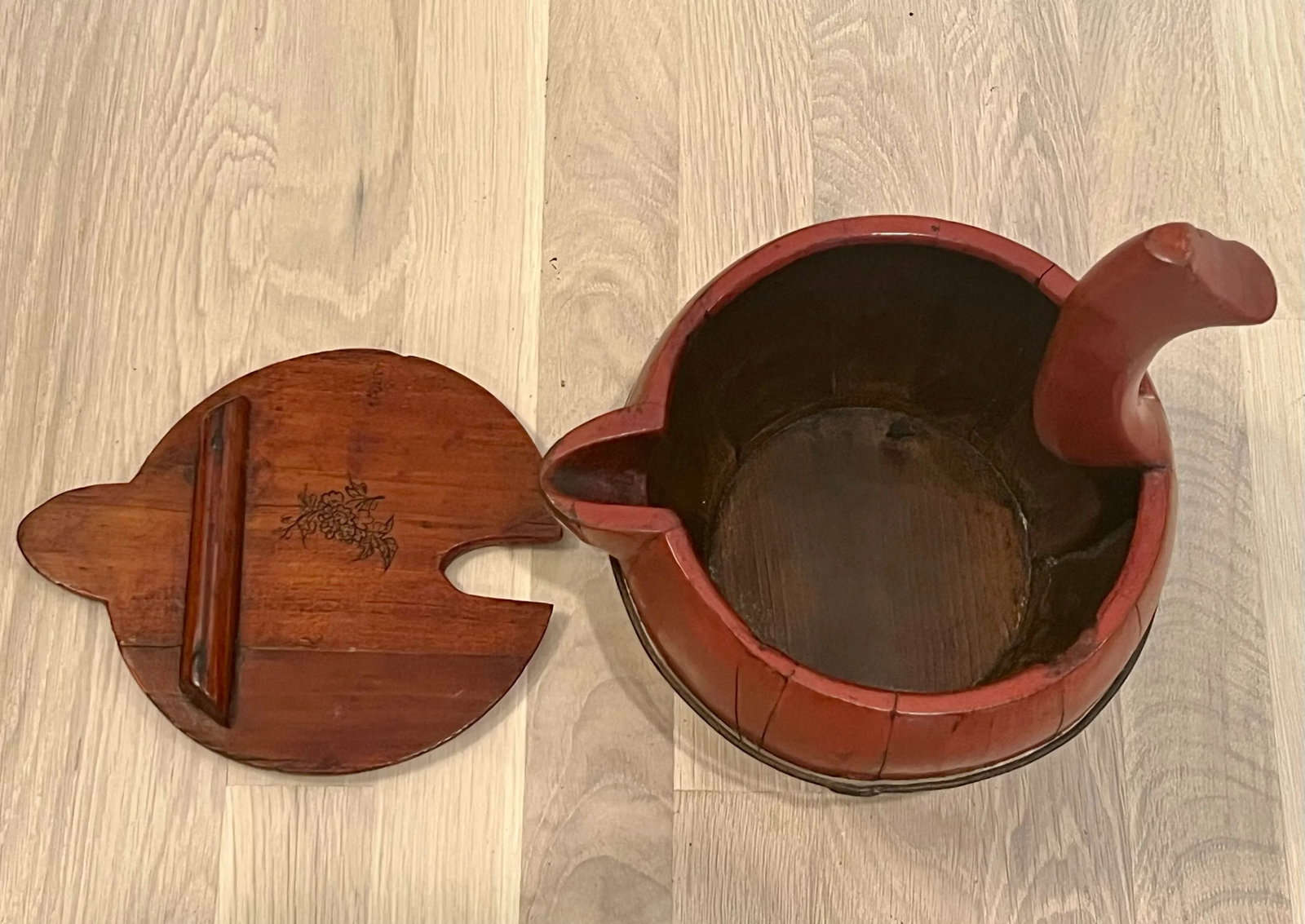 19th Century Red Laquered Water Bucket With Lid, Spout & Gooseneck Handle - 8