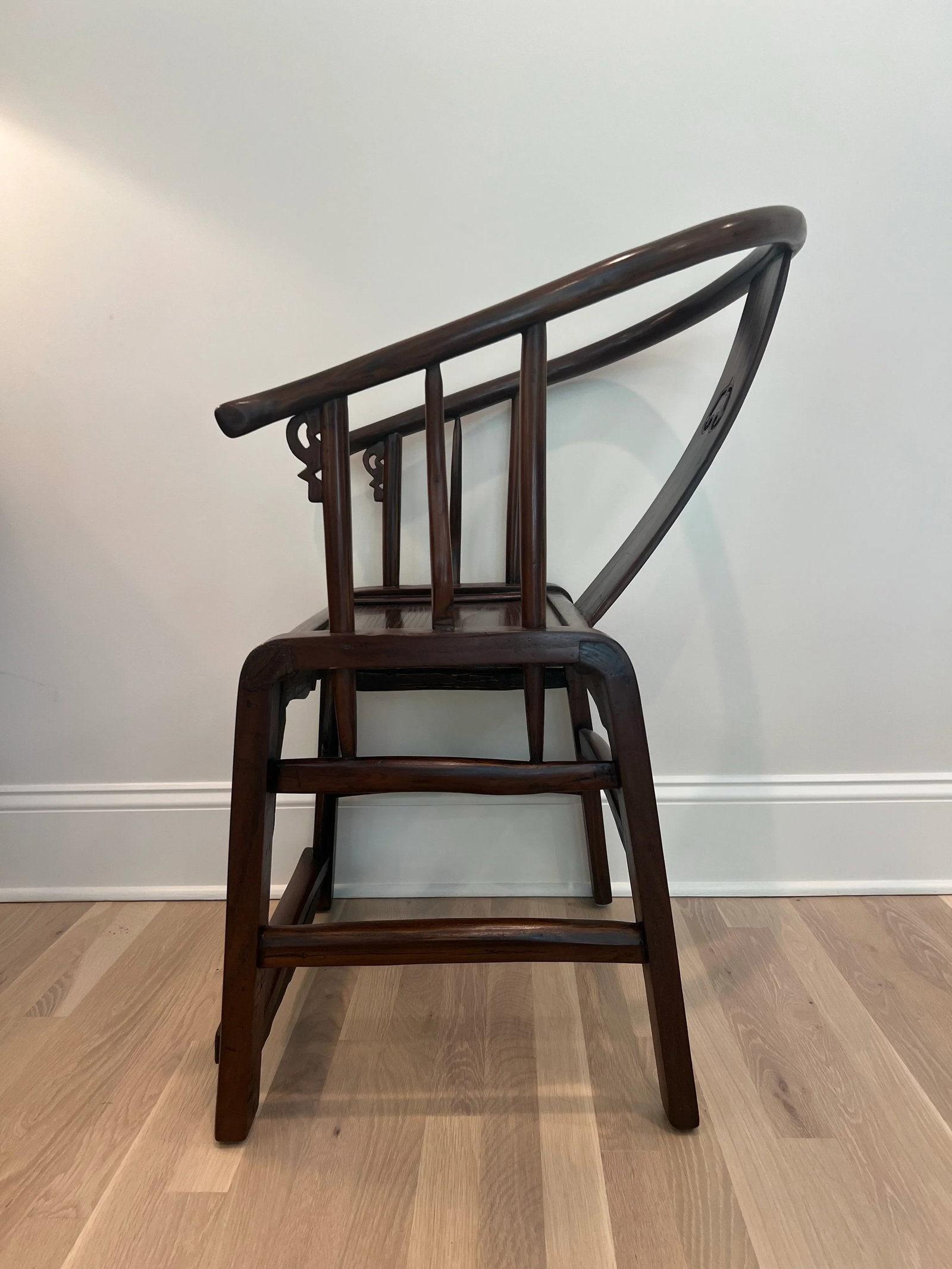 Qing Dynasty Horseshoe Backed Armchairs Matching Pair - 5